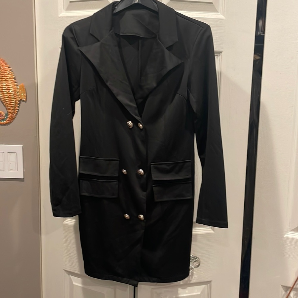 Blazer mini dress with 6 buttons